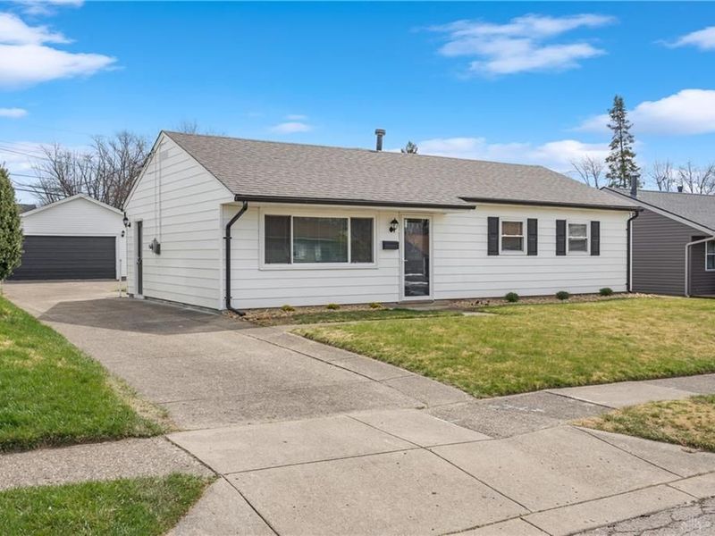 2558 Galewood Street, Dayton, OH 45420 Photo 2