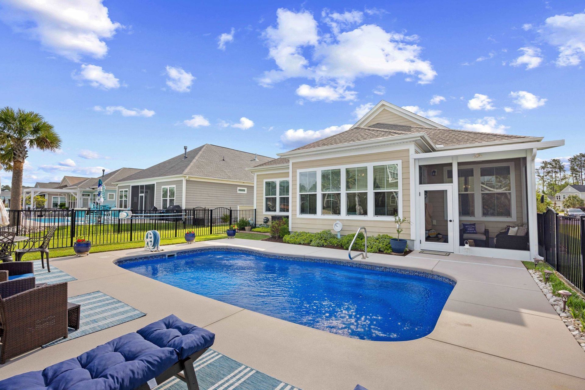 2001 Silver Island Way Photo 21