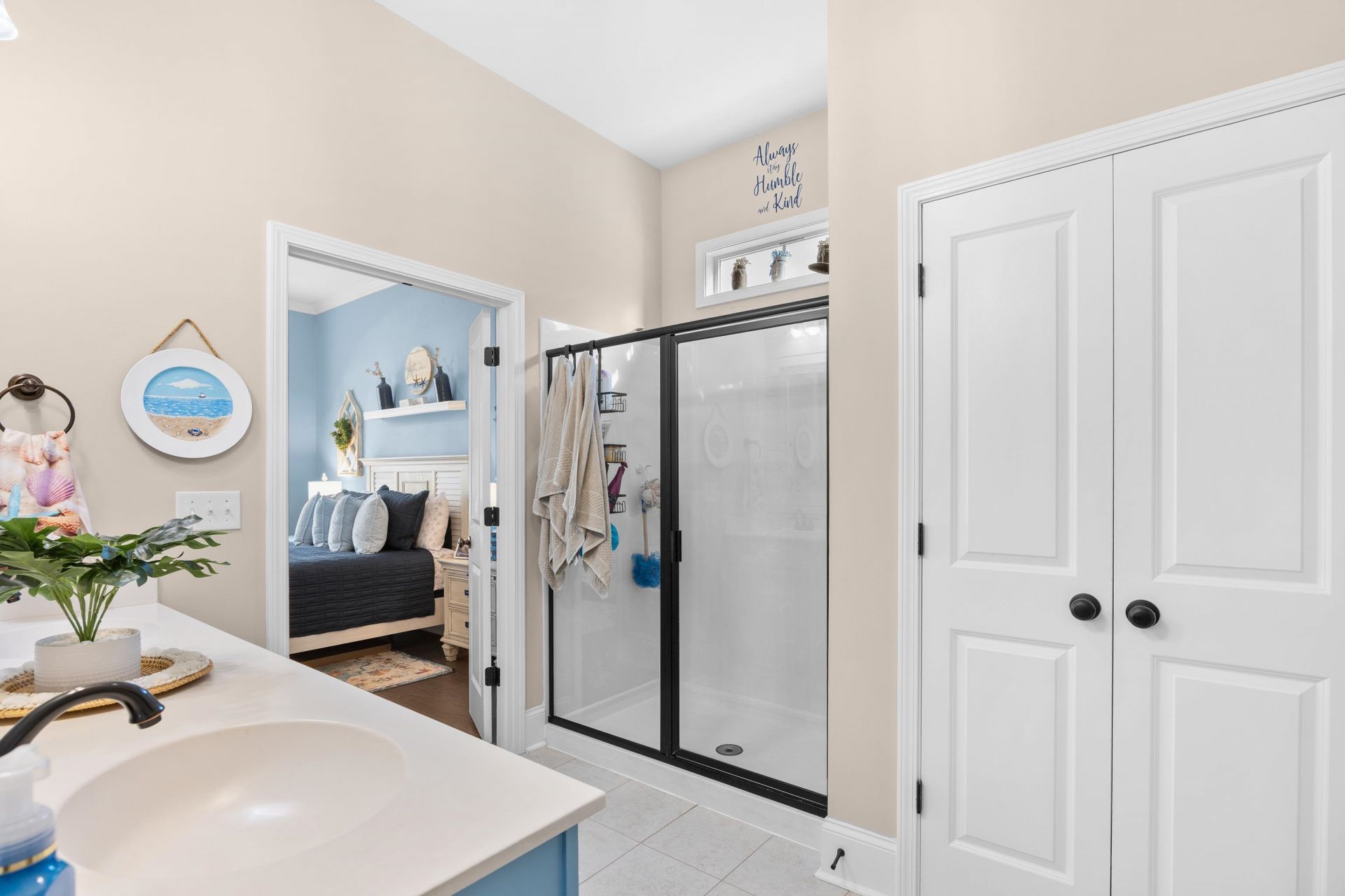 2001 Silver Island Way Photo 28