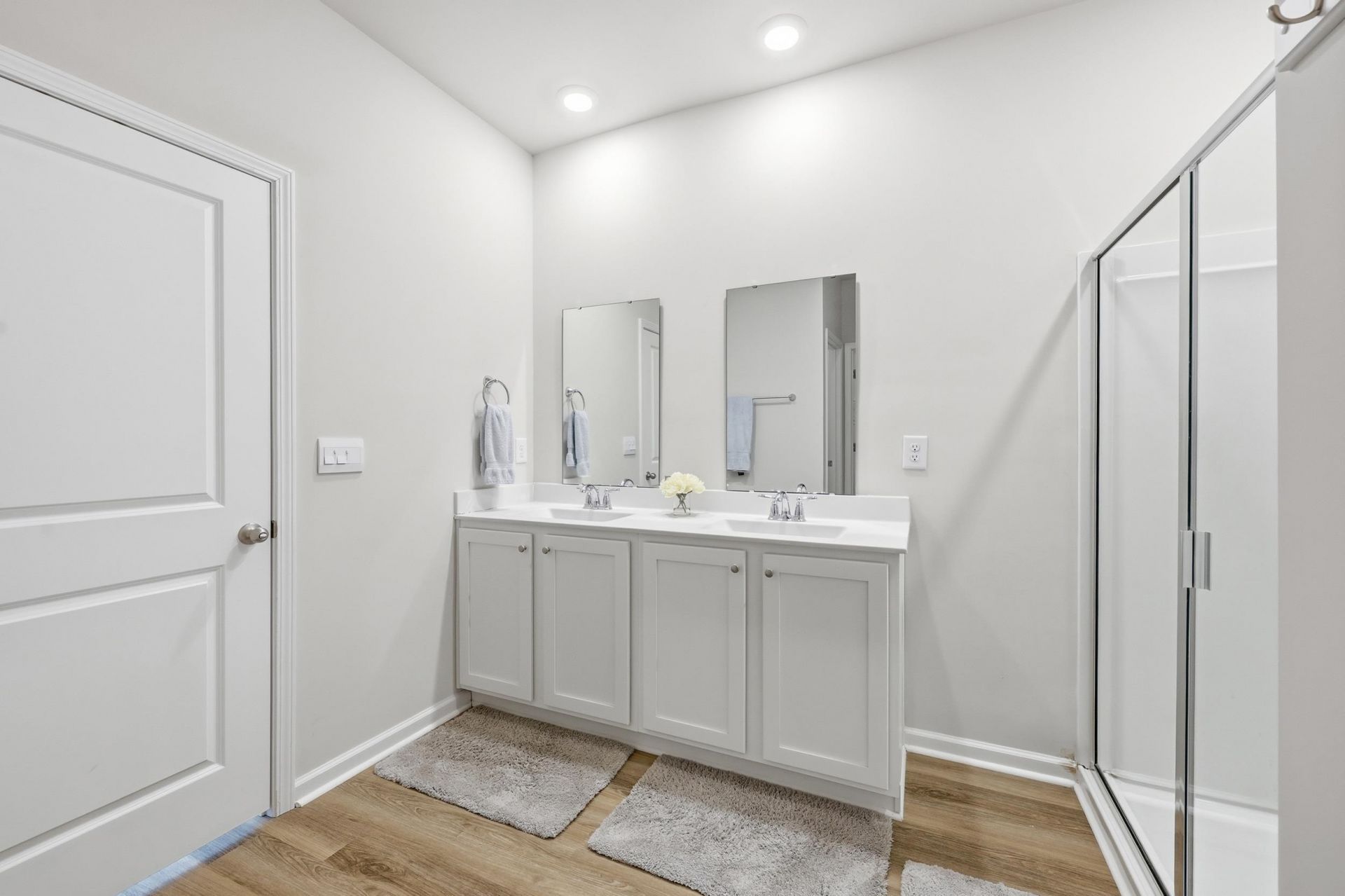 176 Londonshire Dr. Photo 14