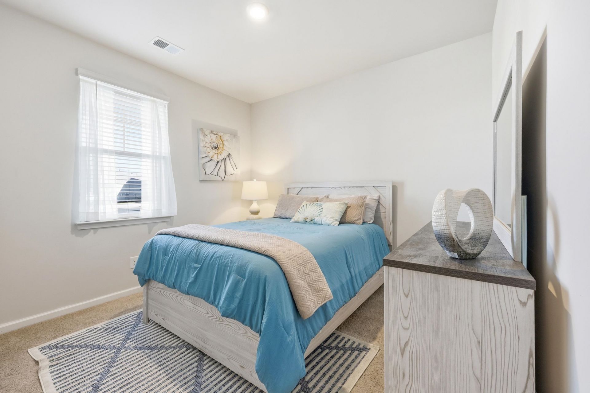 176 Londonshire Dr. Photo 17