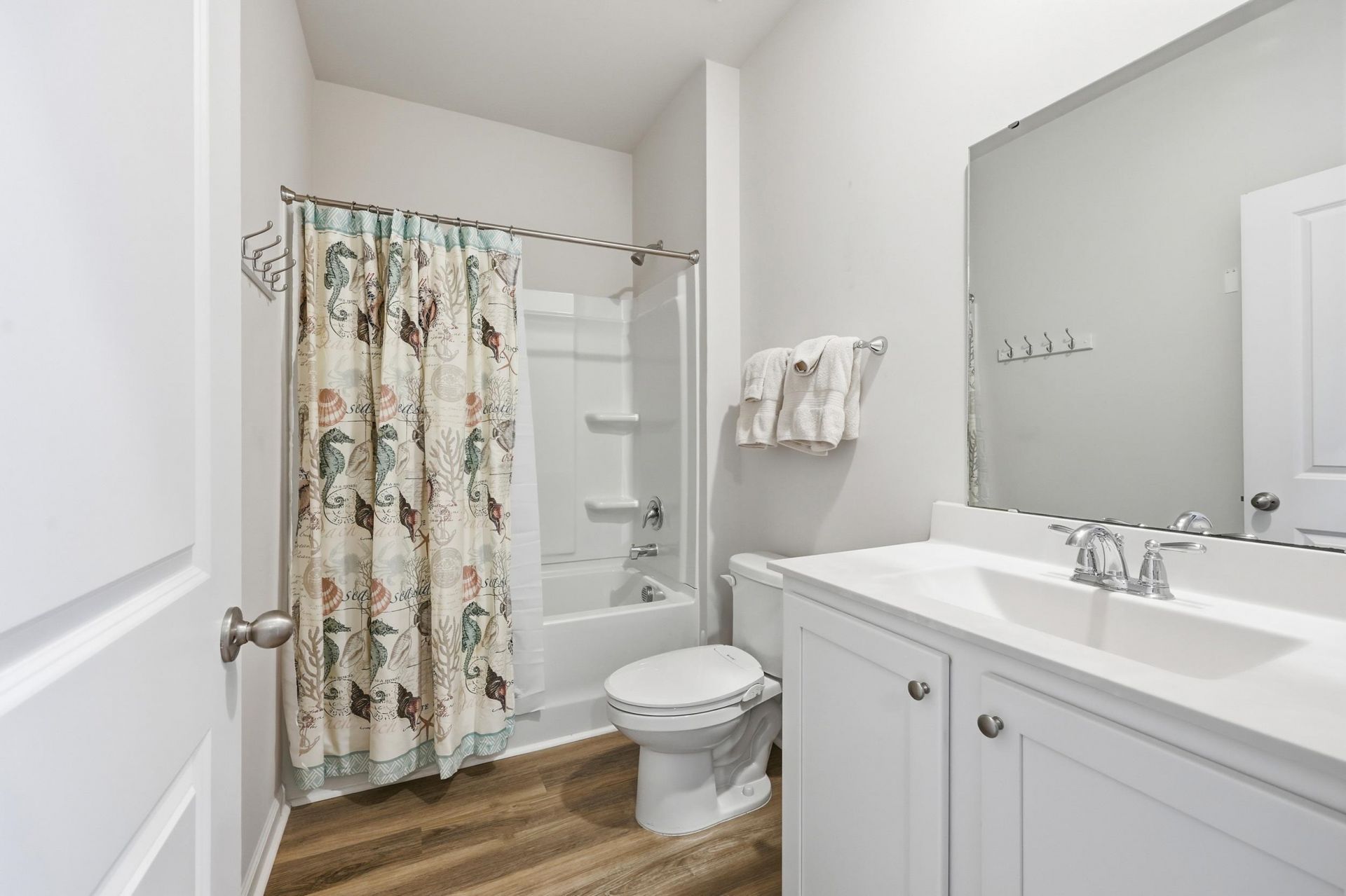 176 Londonshire Dr. Photo 19