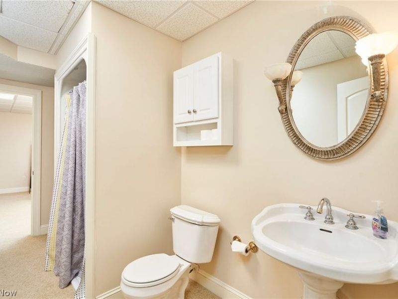 4705 Barnsleigh Drive, Bath, OH 44333 Photo 36