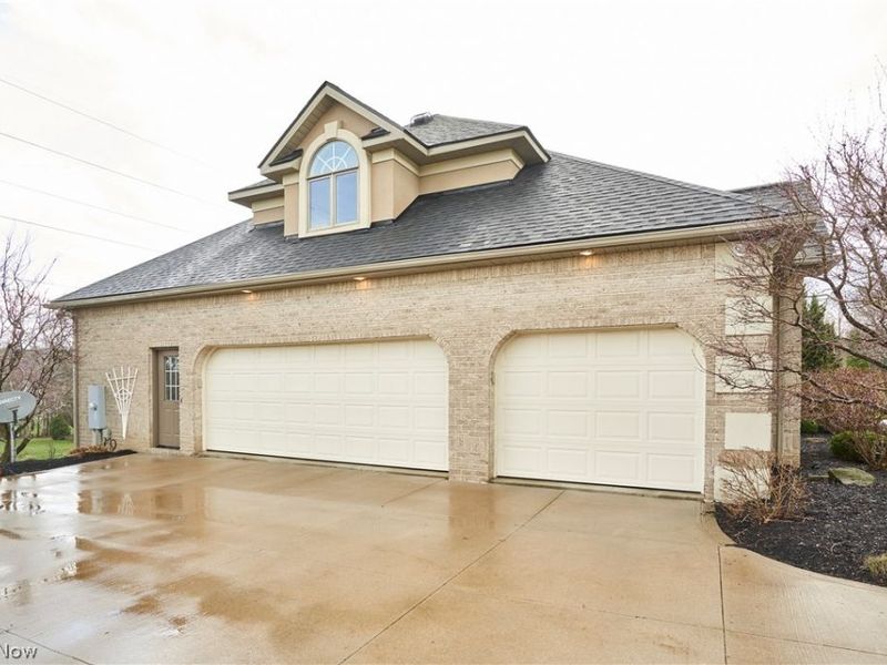 4705 Barnsleigh Drive, Bath, OH 44333 Photo 37