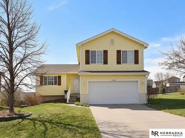 16364 Butler Avenue , Omaha, NE 68116
