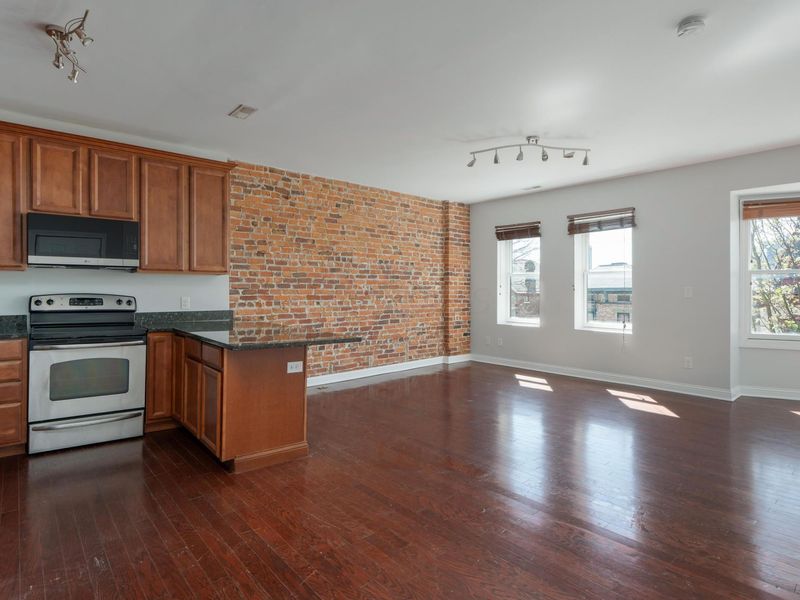 120 Hamilton Avenue, Unit 120A, Columbus, OH 43203 Photo 5