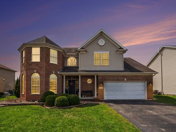 911 E Butterfield Circle , Shorewood, IL 60404