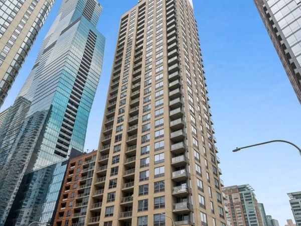 420 E Waterside Drive , Unit 907, Chicago, IL 60601