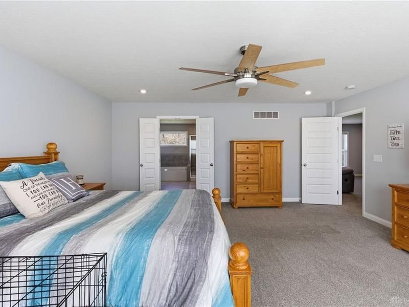 1267 Autumnview Drive, Batavia, OH 45103 Photo 12