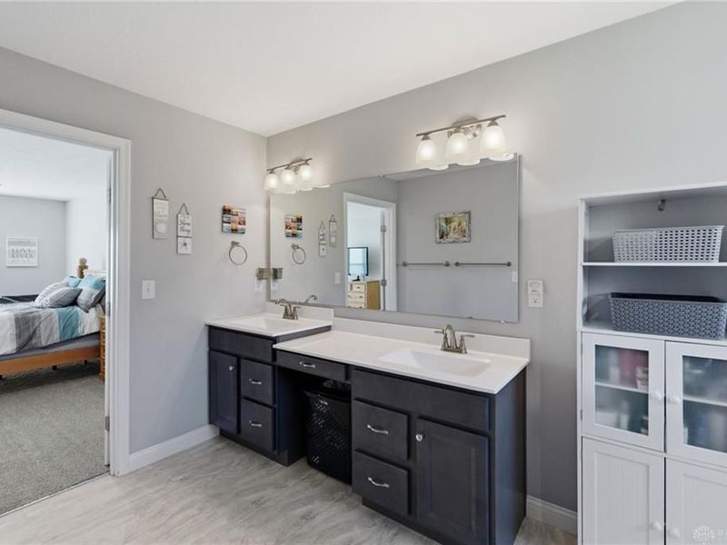 1267 Autumnview Drive, Batavia, OH 45103 Photo 13