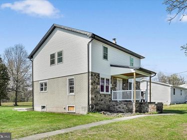 2540 TRUMBAUERSVILLE ROAD, QUAKERTOWN, PA 18951