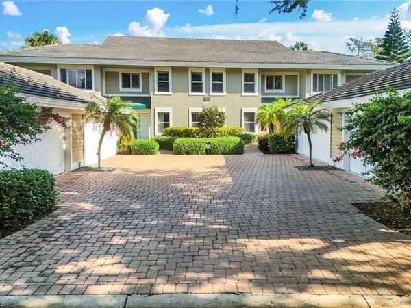 3280 Crossings CT , Unit 21, BONITA SPRINGS, FL 34134