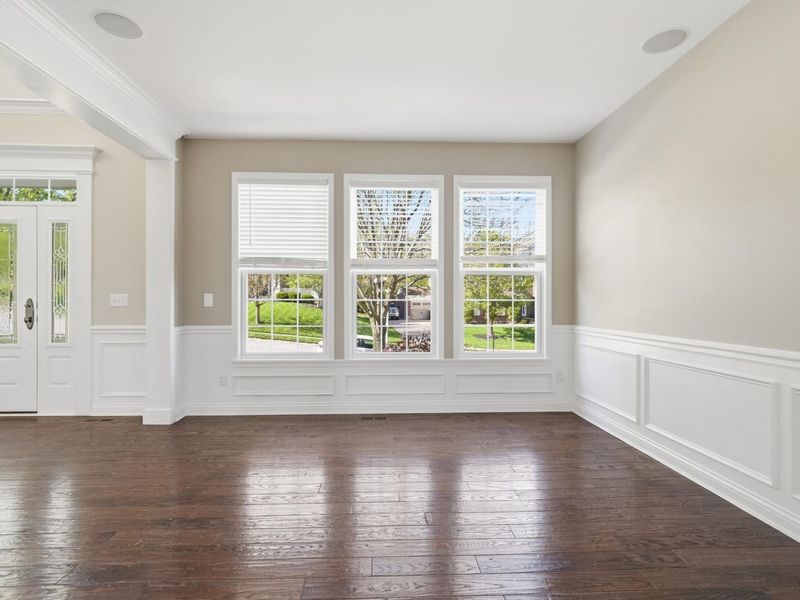 833 Sandstone Ridge, Newport, KY 41076 Photo 2