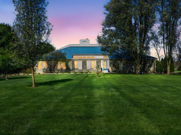 2685 Kilkenny Court, Springfield, OH 45503