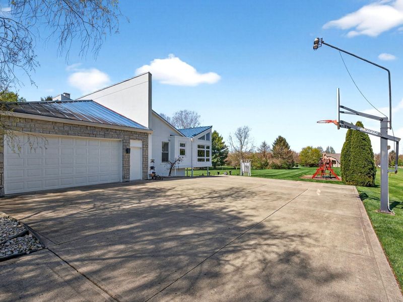 2685 Kilkenny Court, Springfield, OH 45503 Photo 12