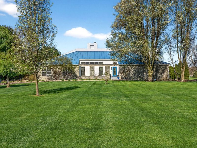 2685 Kilkenny Court, Springfield, OH 45503 Photo 2