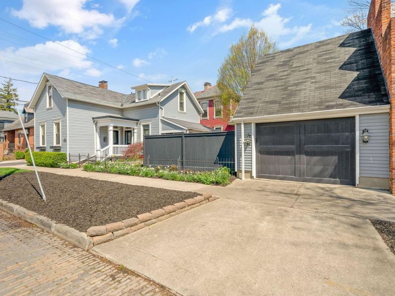 576 S Grant Avenue, Columbus, OH 43206 Photo 4