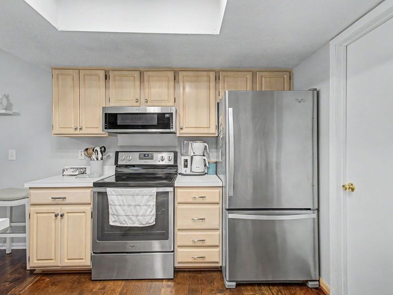 9472 Clermont Boulevard , Powell, OH 43065 Photo 18