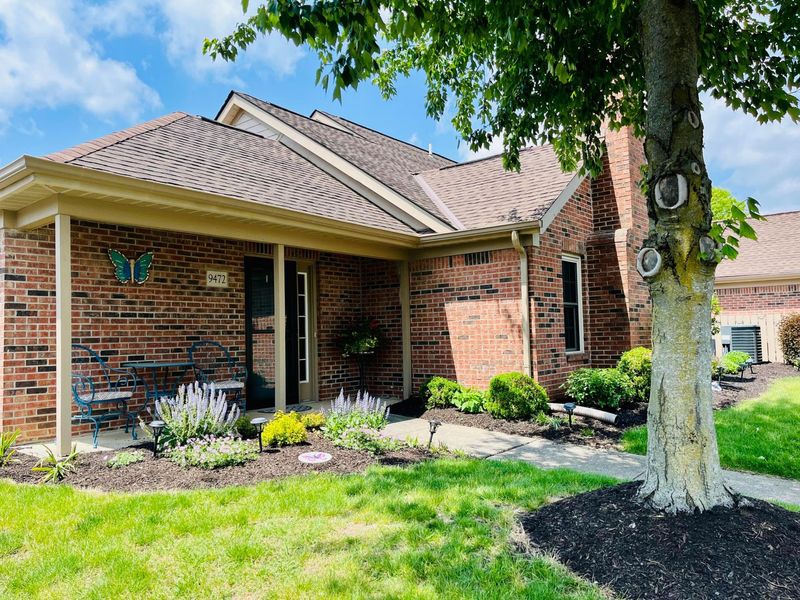 9472 Clermont Boulevard, Powell, OH 43065 Photo 3