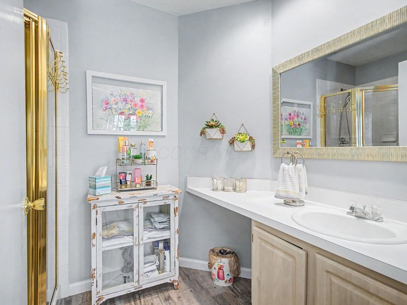 9472 Clermont Boulevard , Powell, OH 43065 Photo 35