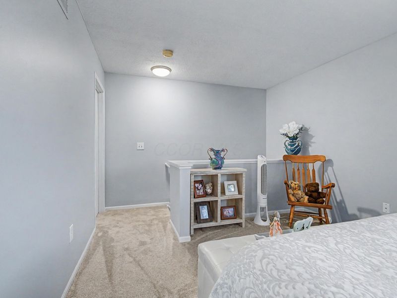 9472 Clermont Boulevard , Powell, OH 43065 Photo 38