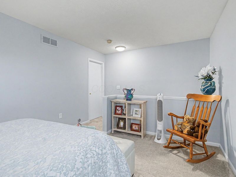 9472 Clermont Boulevard , Powell, OH 43065 Photo 39