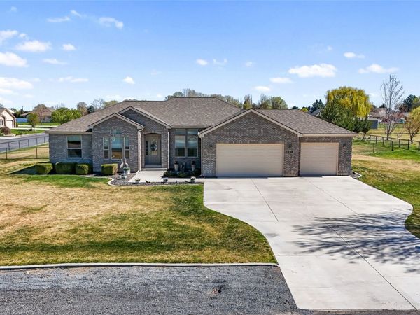 1859 F.5 Road NE, Moses Lake, WA 98837