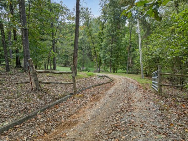 3300 Smith Pl , Clarksville, TN 37040