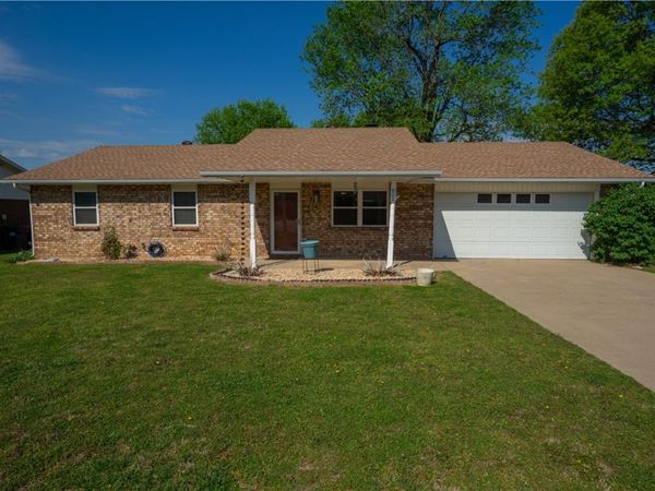 802 Andy Street, Springdale, AR 72762