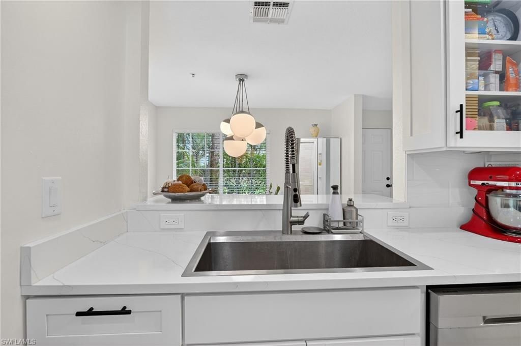 9400 Ivy Brook Run, Unit 110, Fort Myers, FL 33913 Photo
