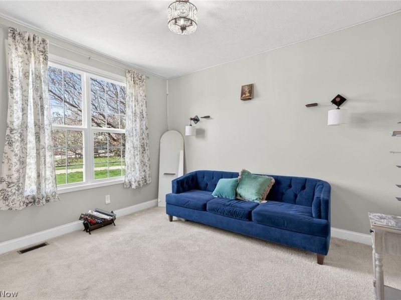 18079 Clare Court, Strongsville, OH 44149 Photo 8