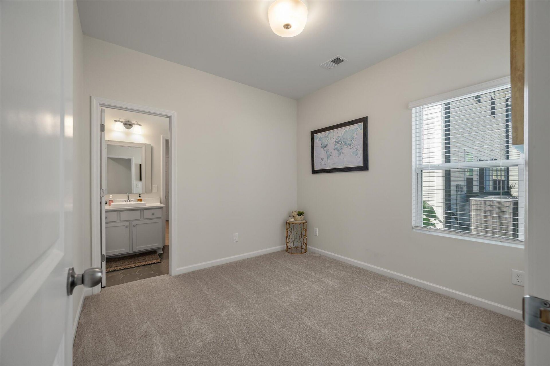 181 Surfbird Road Photo 14