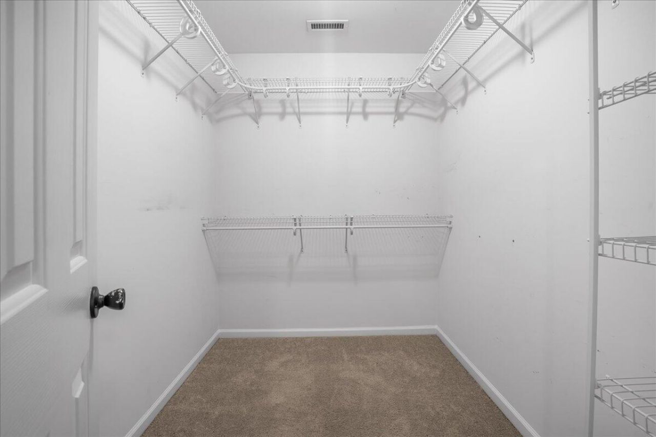 939 Clearspring Drive Photo 13