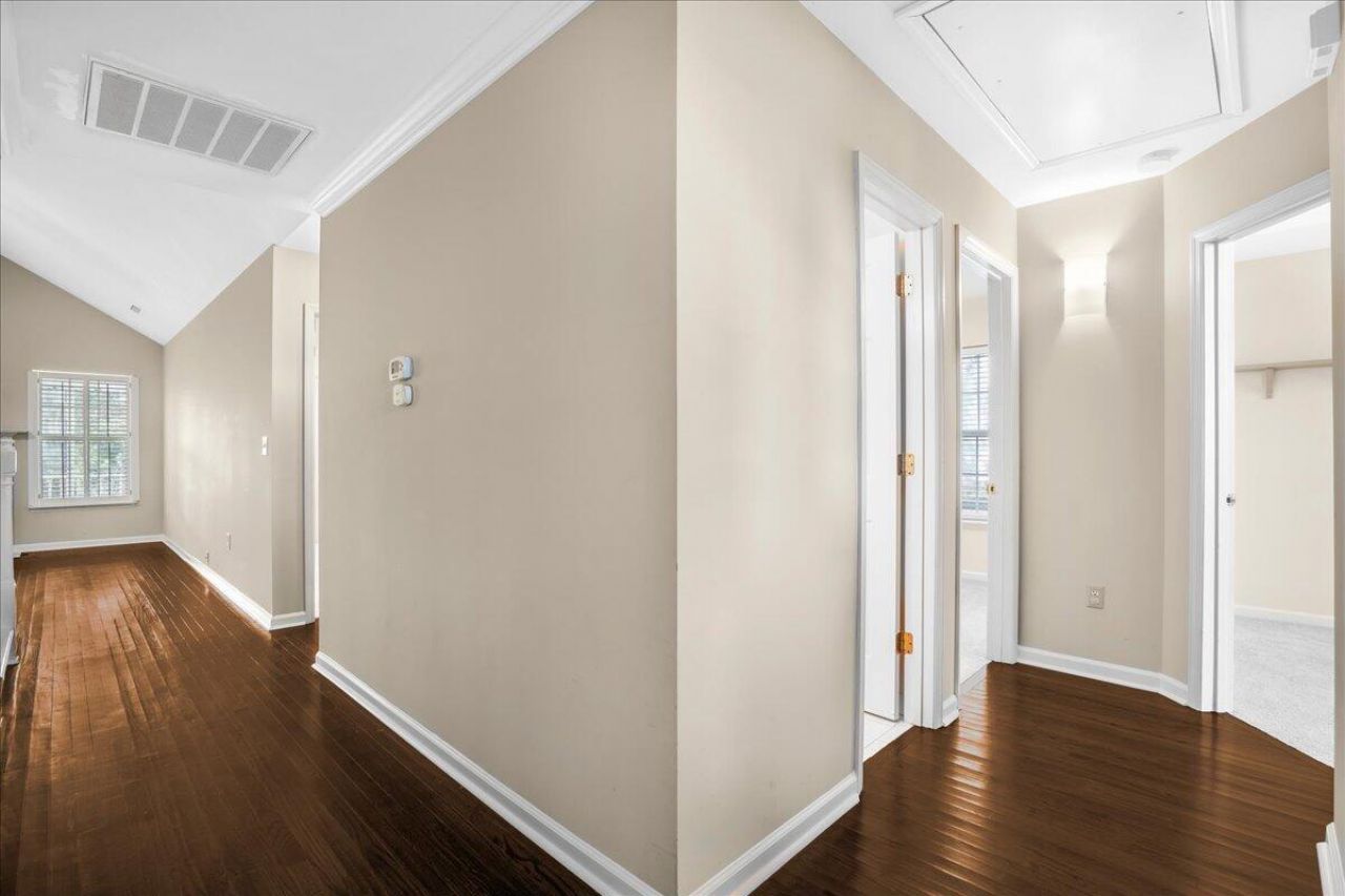 939 Clearspring Drive Photo 6