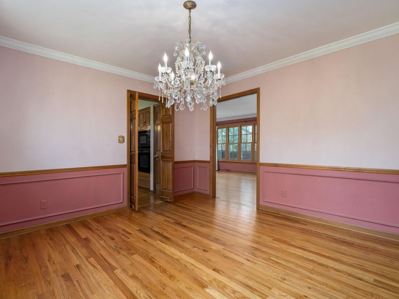 4360 Woodhall Road , Columbus, OH 43220 Photo 15