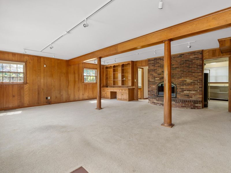 4360 Woodhall Road , Columbus, OH 43220 Photo 22