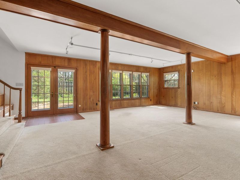 4360 Woodhall Road , Columbus, OH 43220 Photo 23