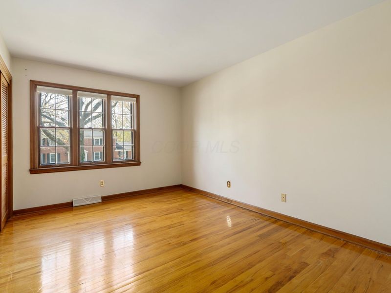 4360 Woodhall Road , Columbus, OH 43220 Photo 35