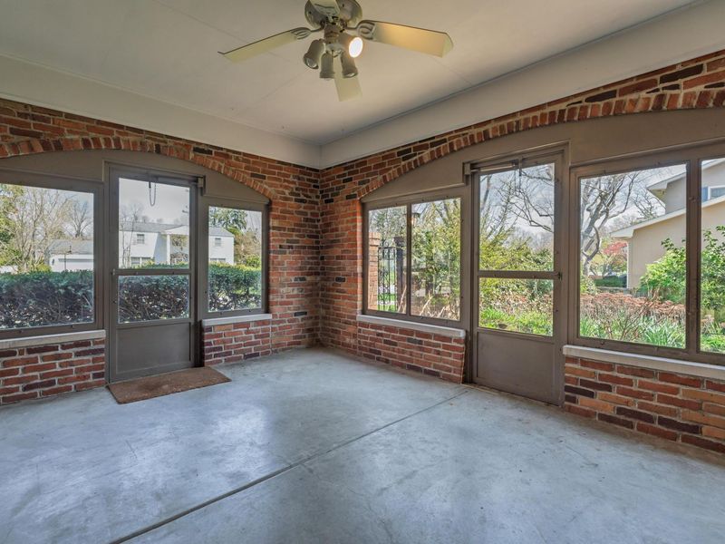 4360 Woodhall Road , Columbus, OH 43220 Photo 51