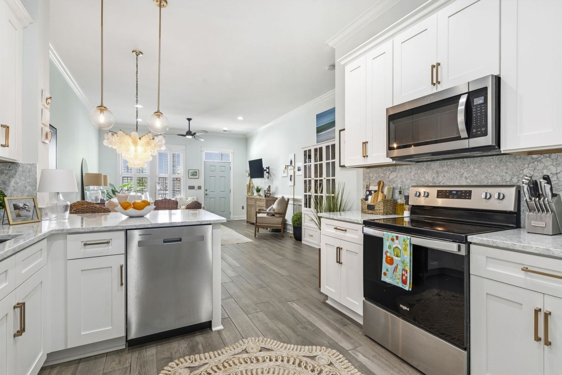 798 Shine Ave. Photo 11