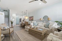 798 Shine Ave. photo 4