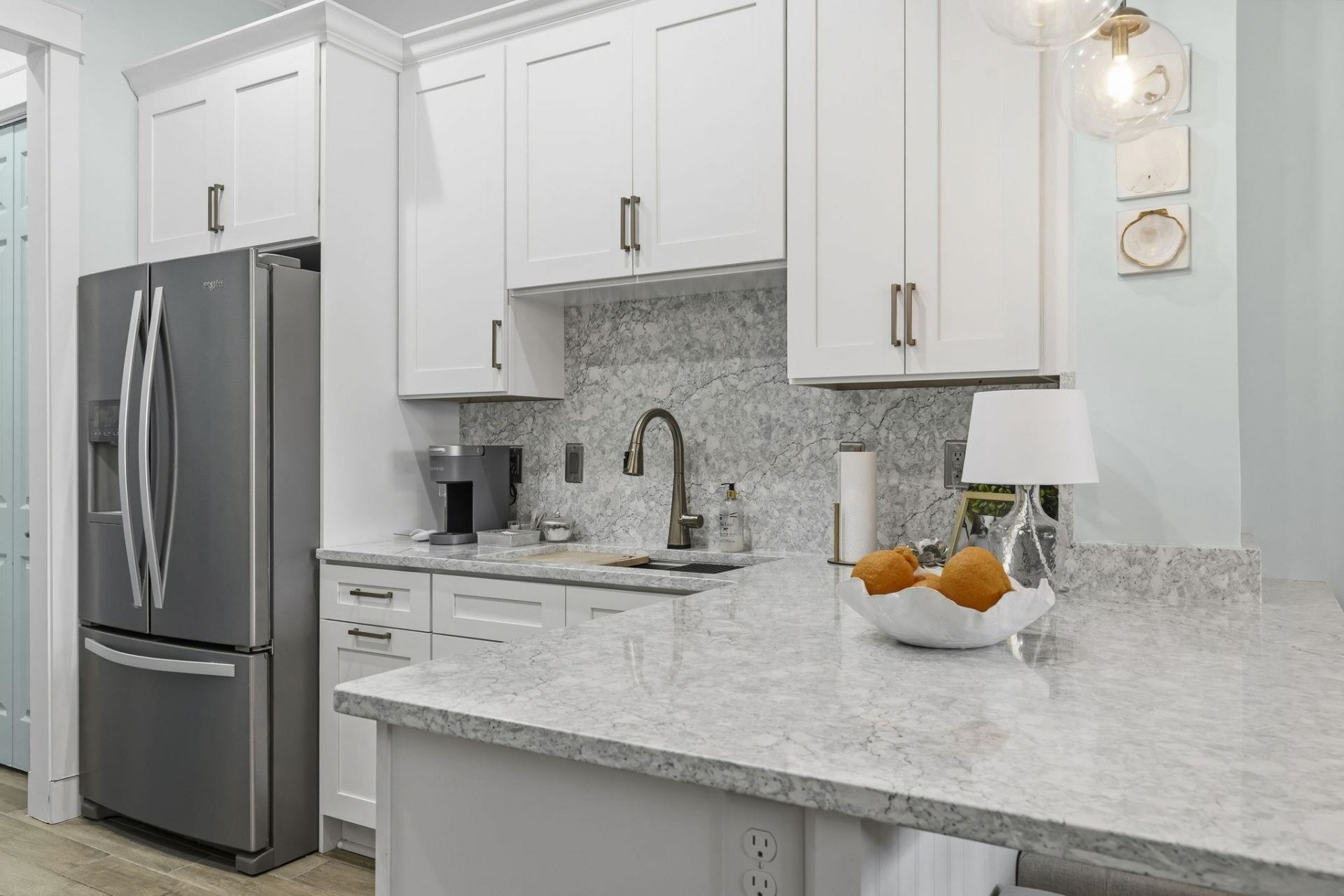 798 Shine Ave. Photo 9