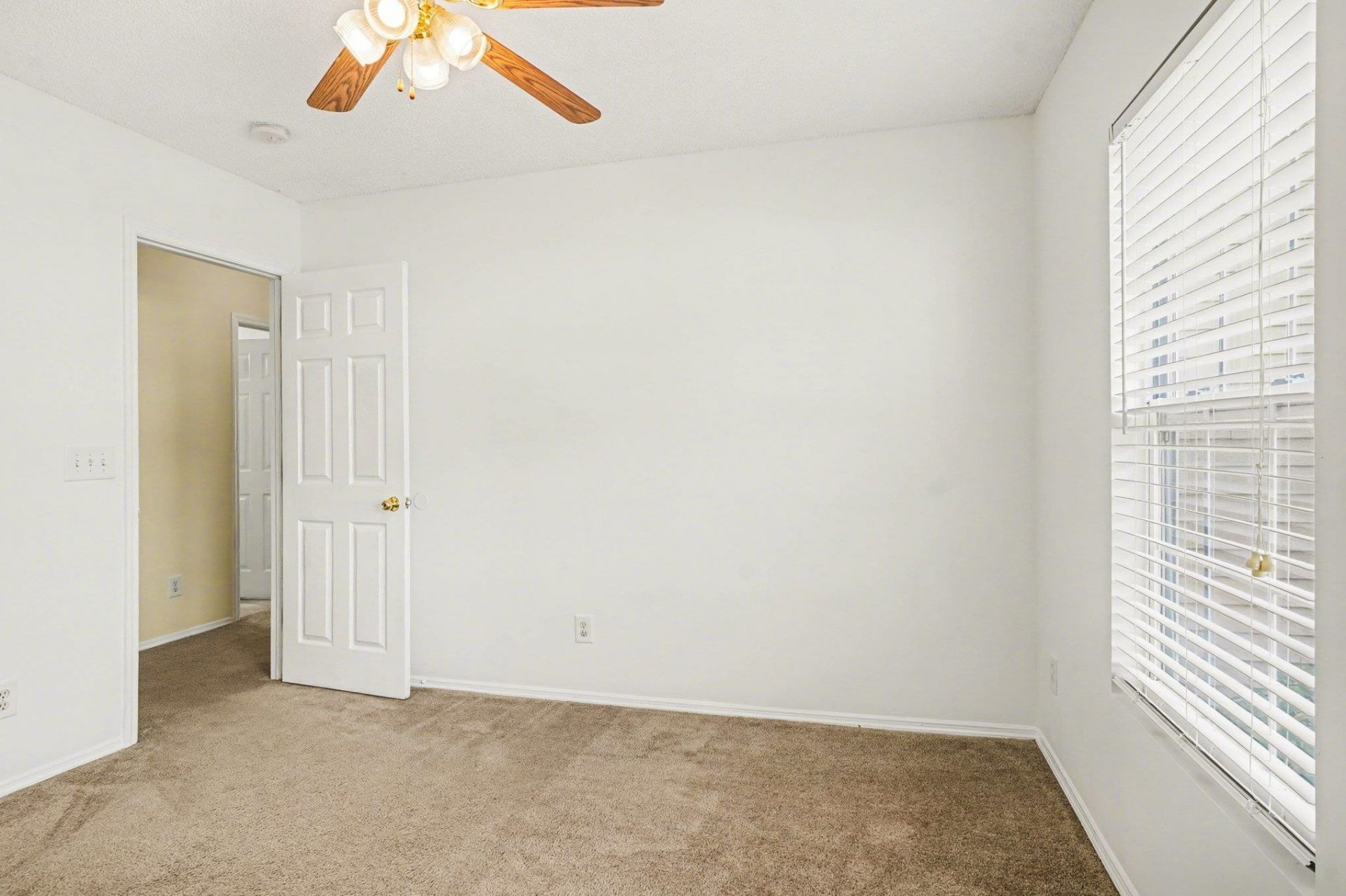 199 Bellegrove Dr. Photo 19