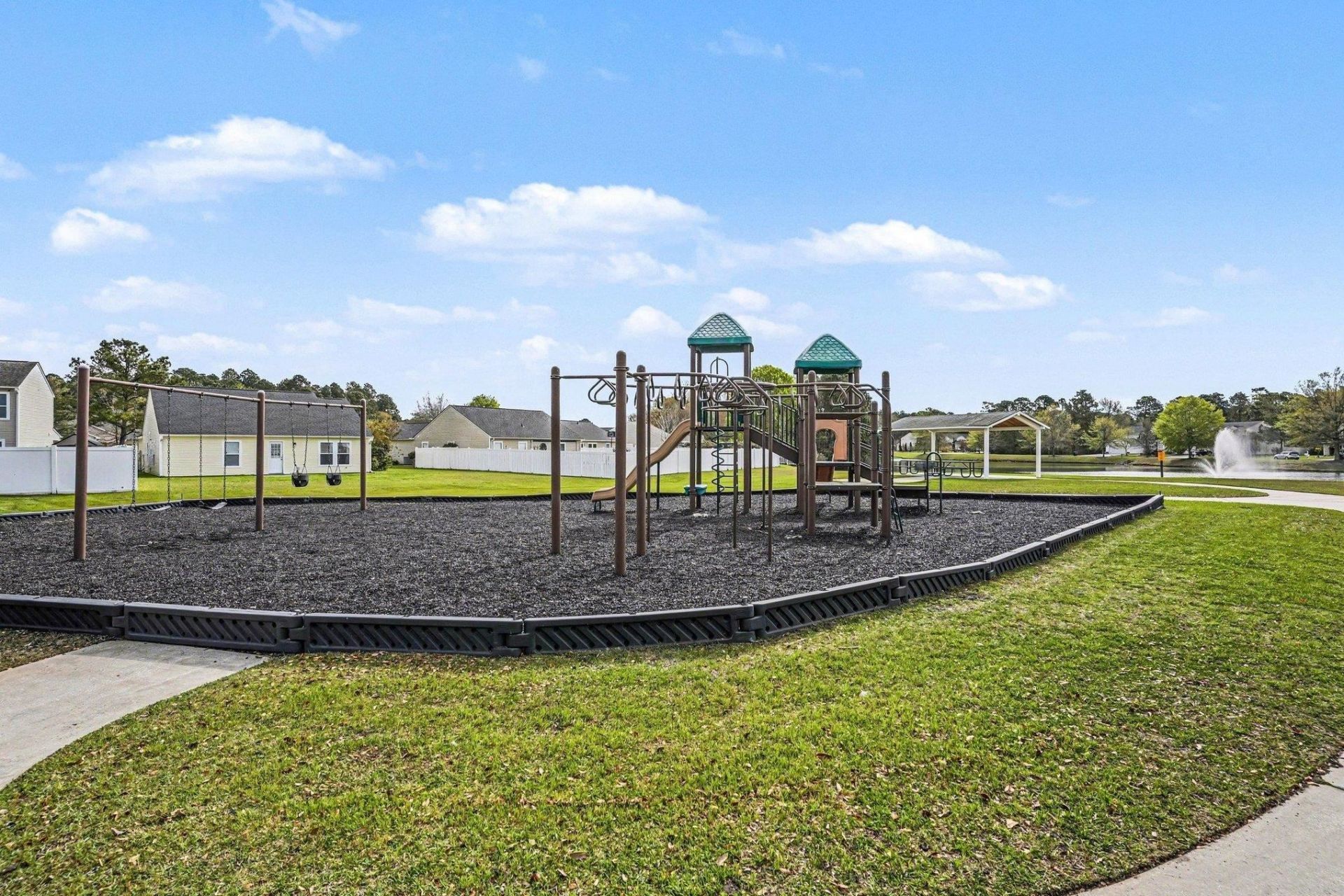 199 Bellegrove Dr. Photo 32