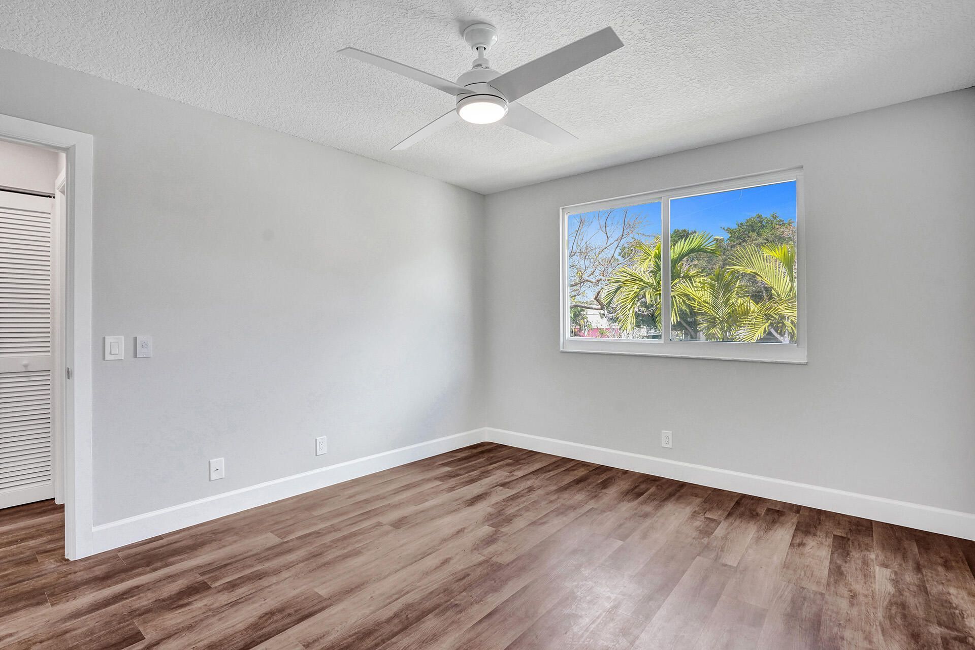 9821 NW 5th Place, Plantation, FL 33324 Photo