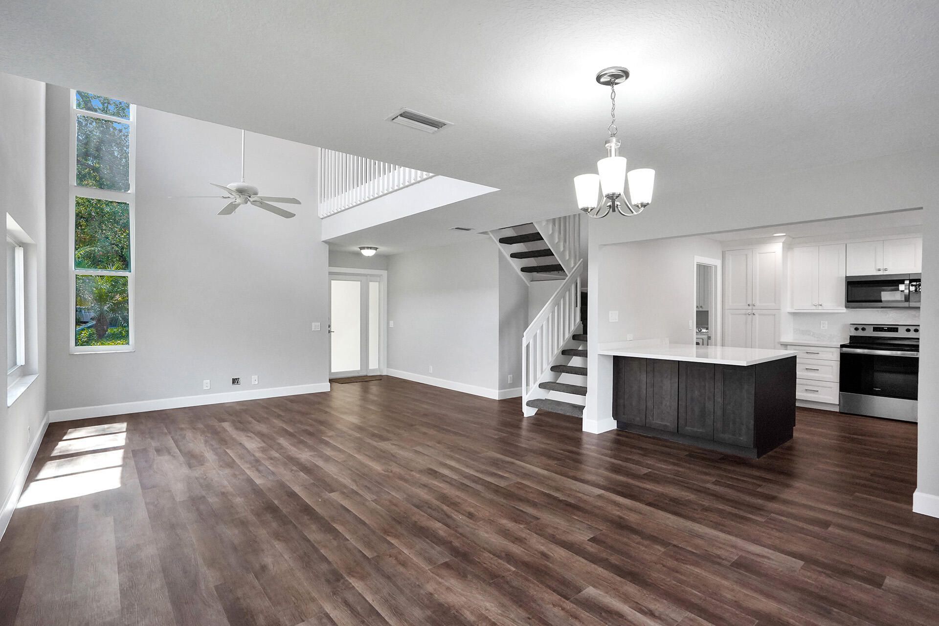 9821 NW 5th Place, Plantation, FL 33324 Photo