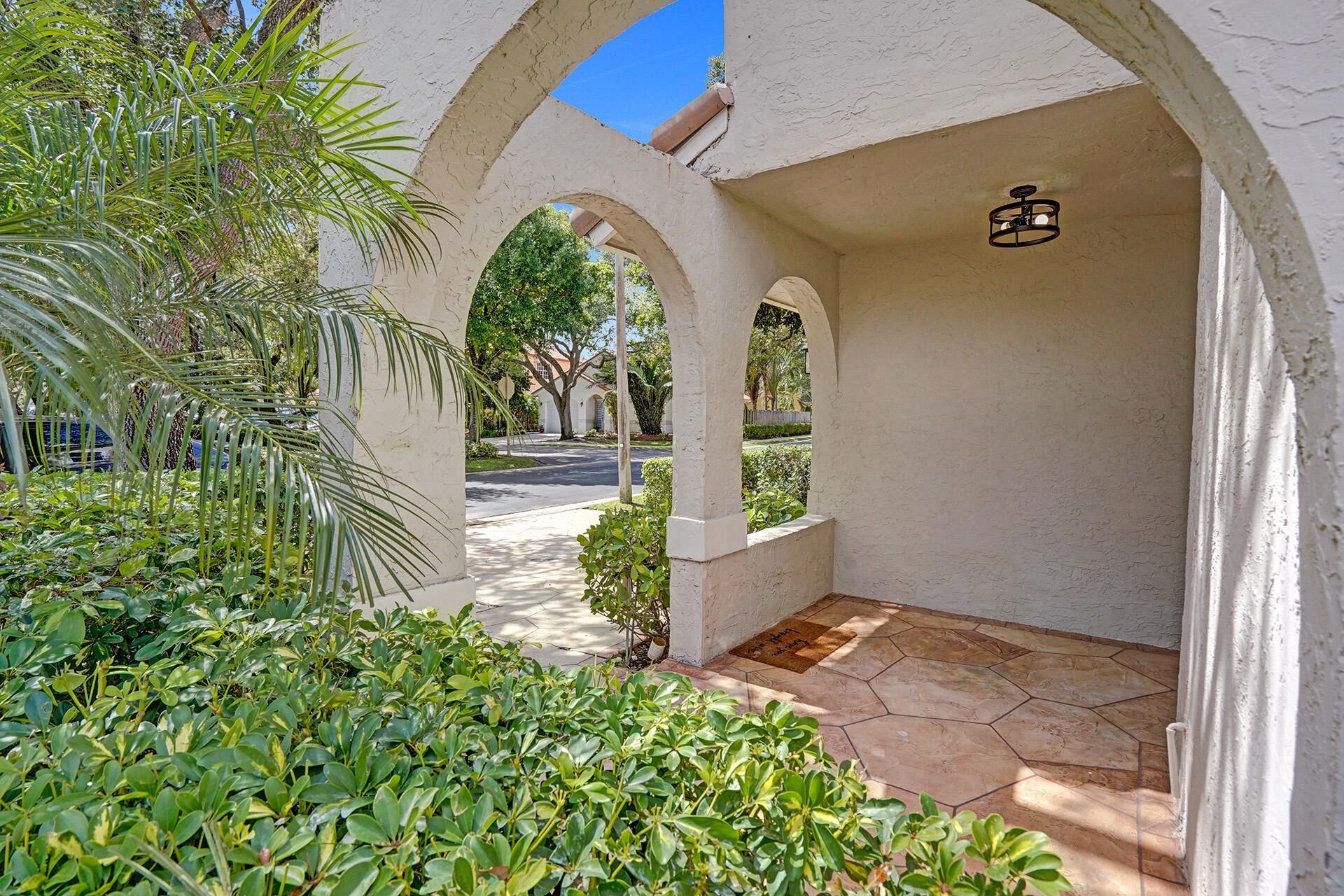 9821 NW 5th Place, Plantation, FL 33324 Photo