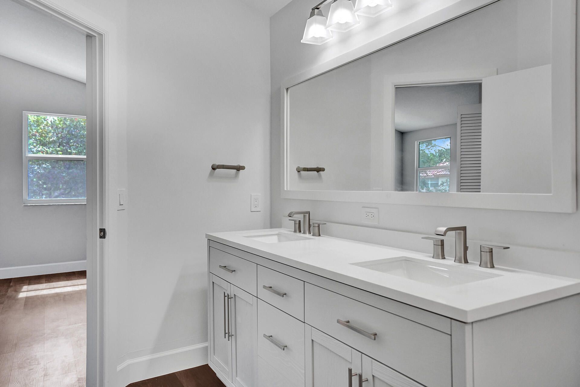 9821 NW 5th Place, Plantation, FL 33324 Photo