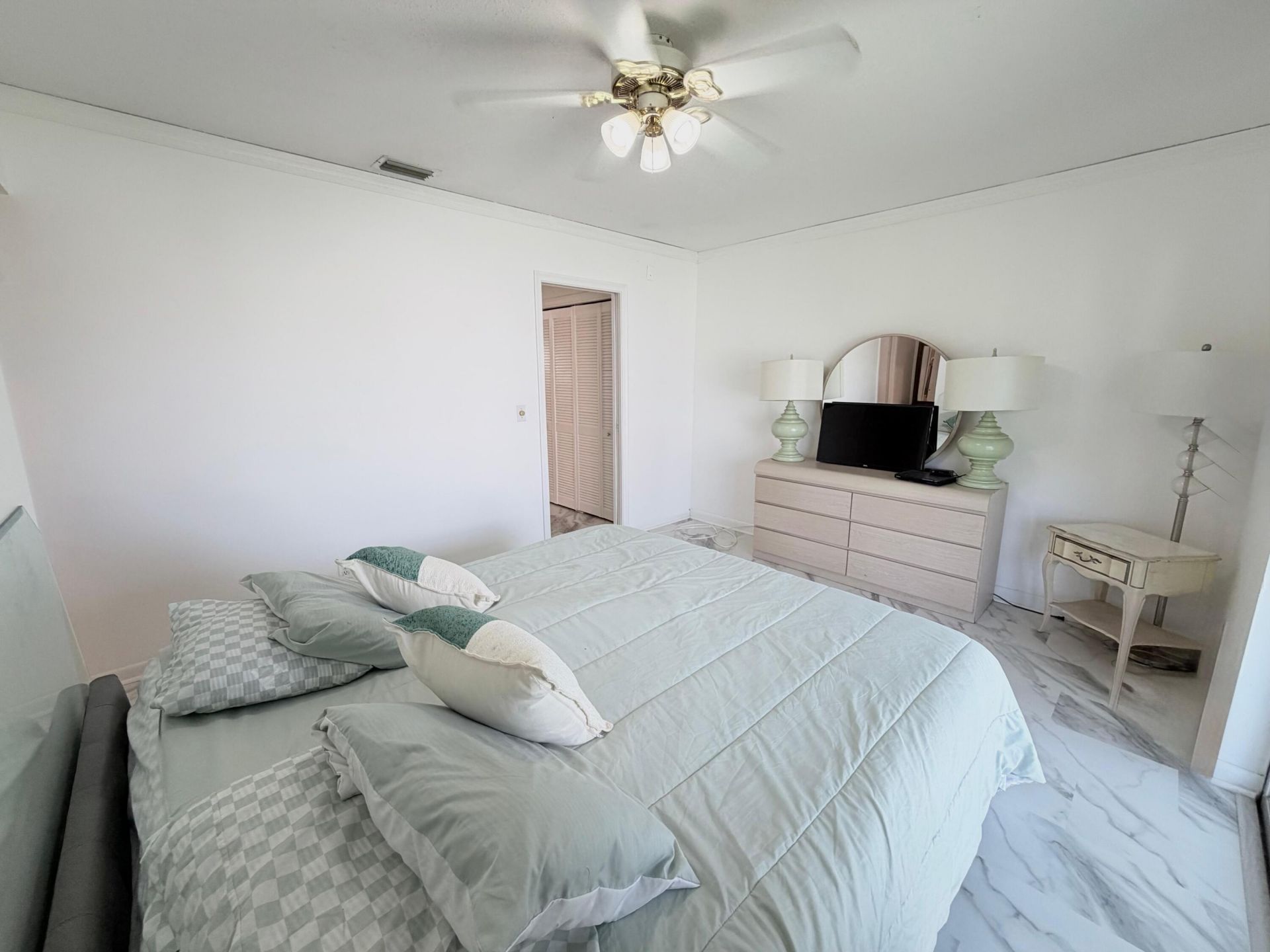 62 Easthampton C, West Palm Beach, FL 33417 Photo