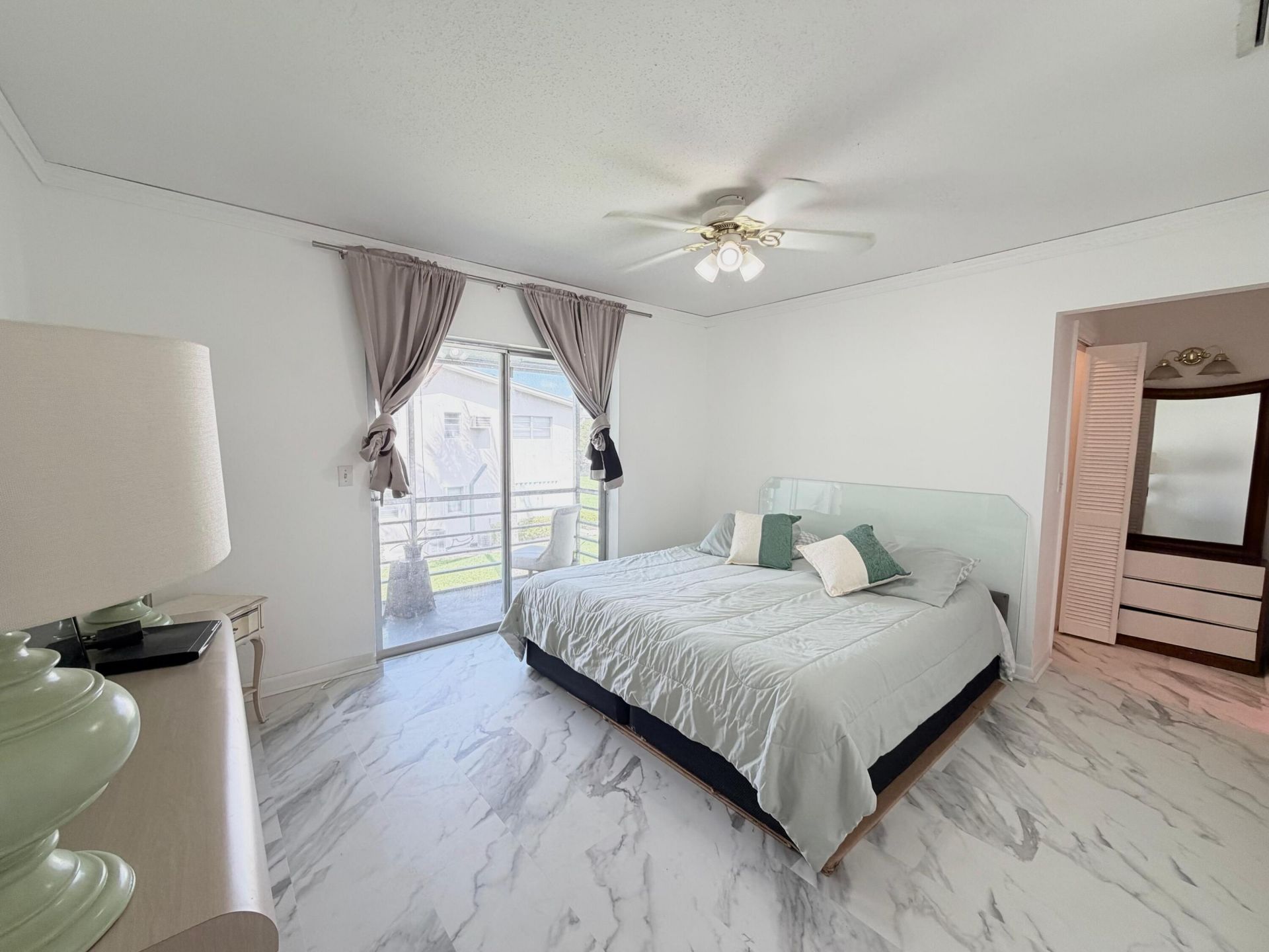 62 Easthampton C, West Palm Beach, FL 33417 Photo